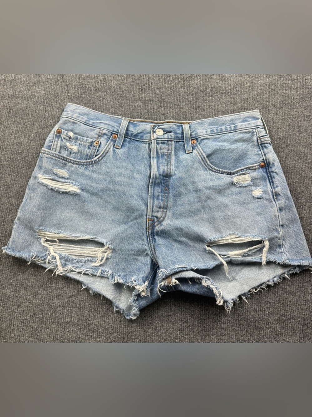 Levi’s High-Waist Distressed Light Blue Denim Women’s Shorts